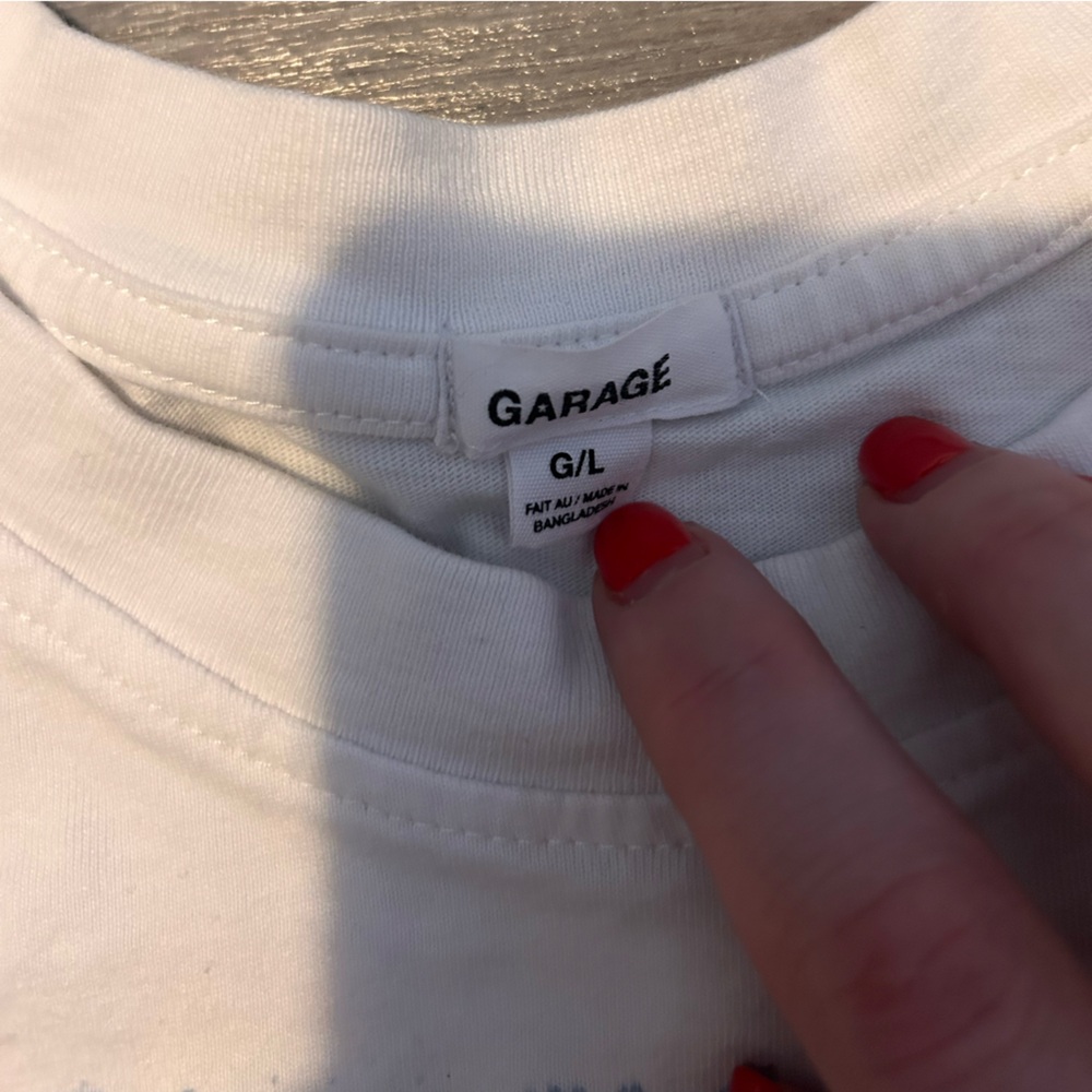 Garage tee - Picture 2 of 2